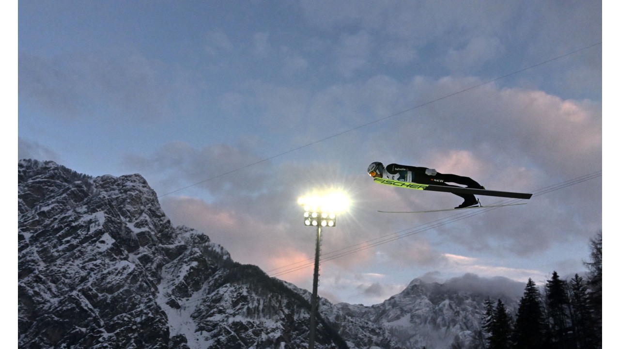 Eurosport și Max aduc în direct campionatele mondiale de sărituri cu schiurile – Program complet