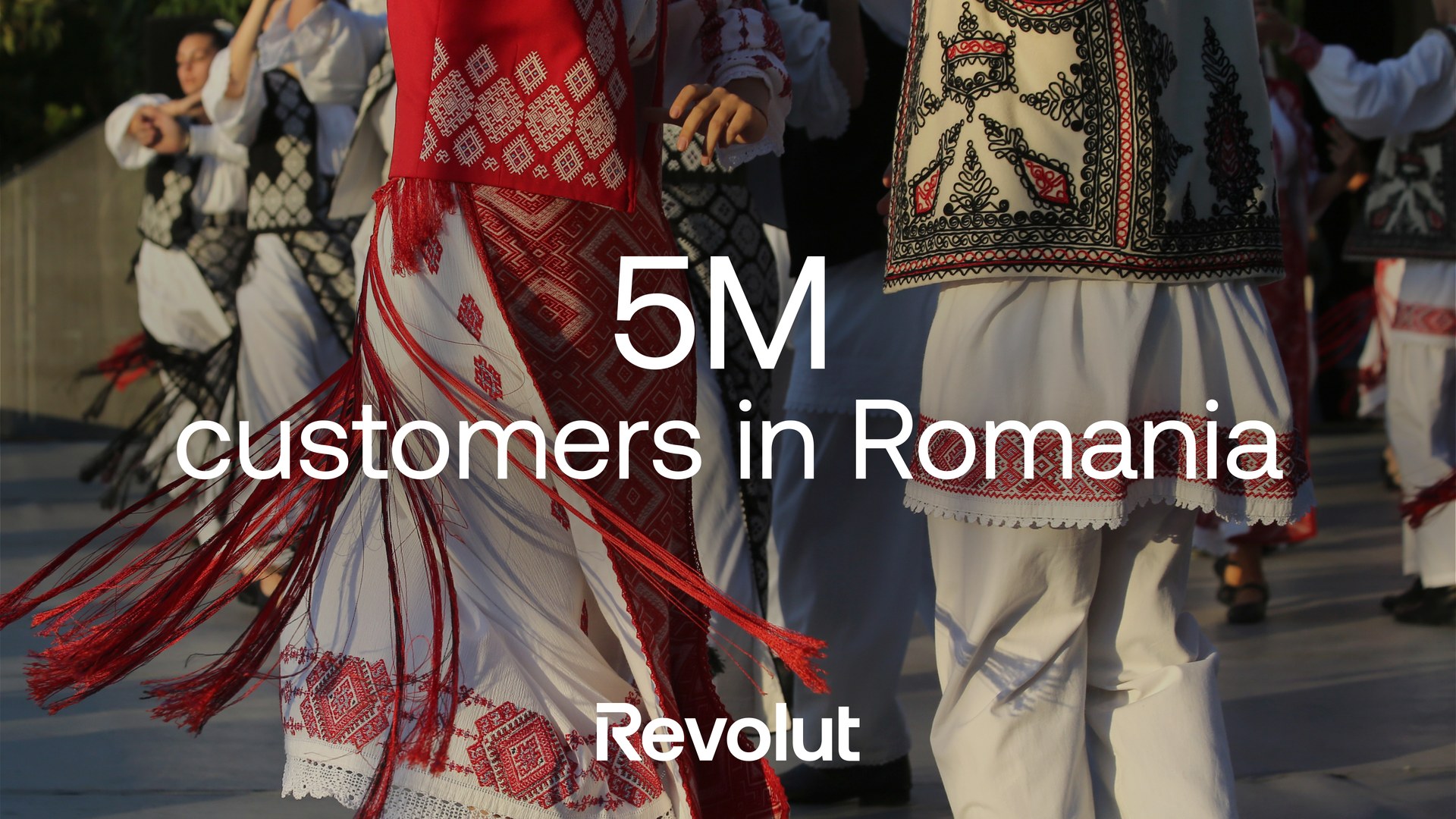 Revolut atinge 5 milioane de clienți în România și deschide un nou sediu central în București