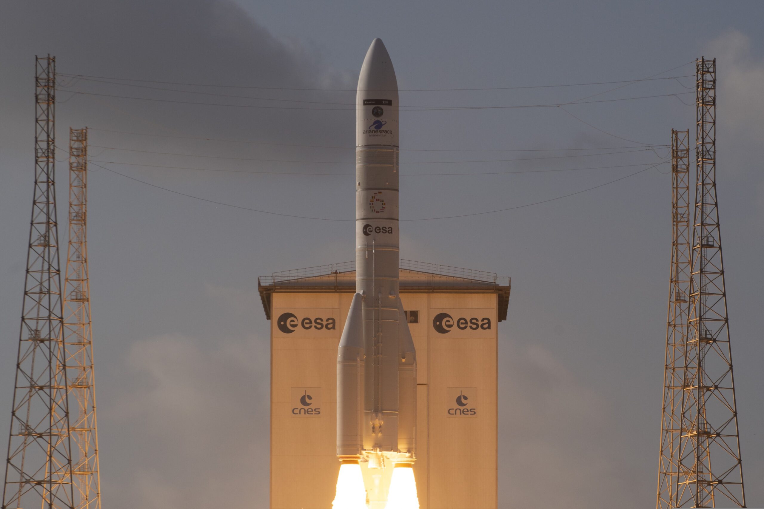 Ariane 6 a dus MTG-I2 pe orbită, iar ViaSat-3 F3 și-a desfăcut reflectorul uriaș