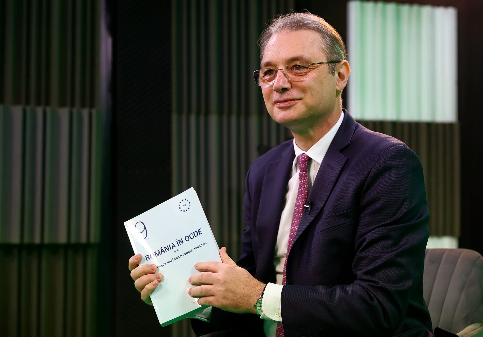 Premierul desemnat Luca Niculescu invitat la Observator 19