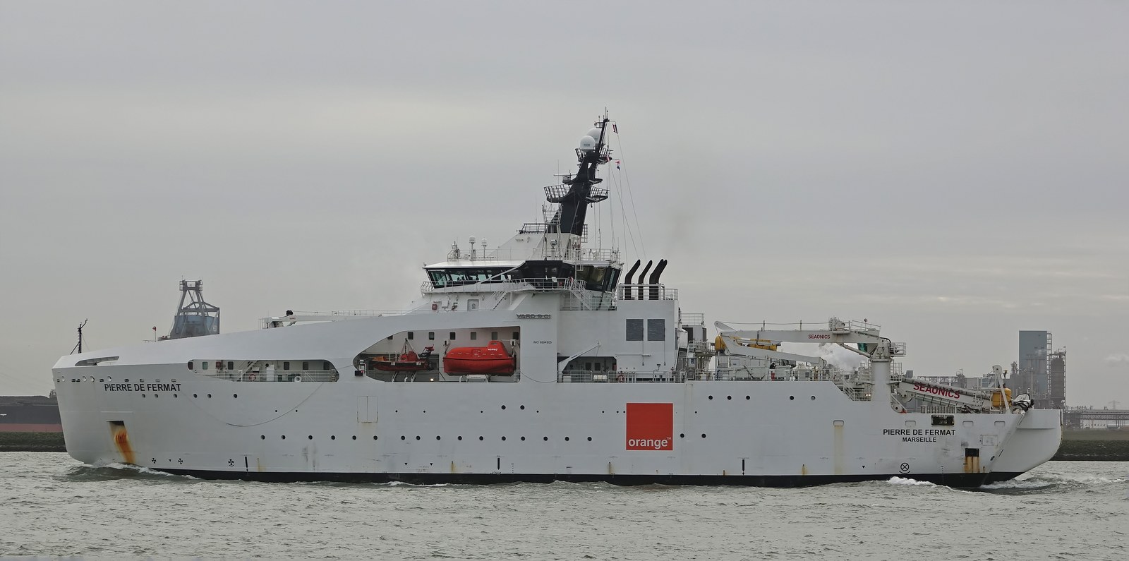 Orange, Equitix și MDM construiesc cablul submarin Pisces între Irlanda și Europa continentală