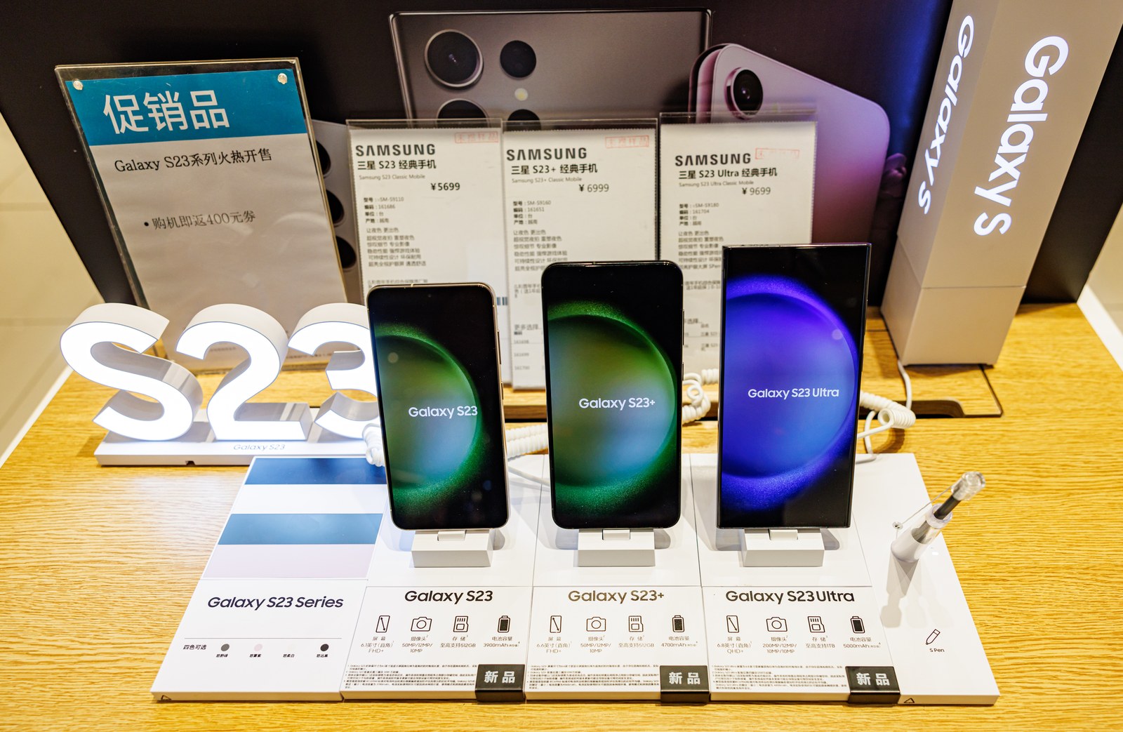 Cum personalizezi butonul lateral pe telefoanele Samsung Galaxy din meniul One UI