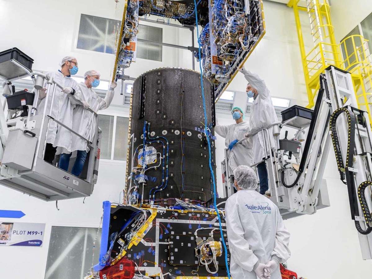 SES alege Lyntris pentru sarcina utilă a satelitului militar PTS-G
